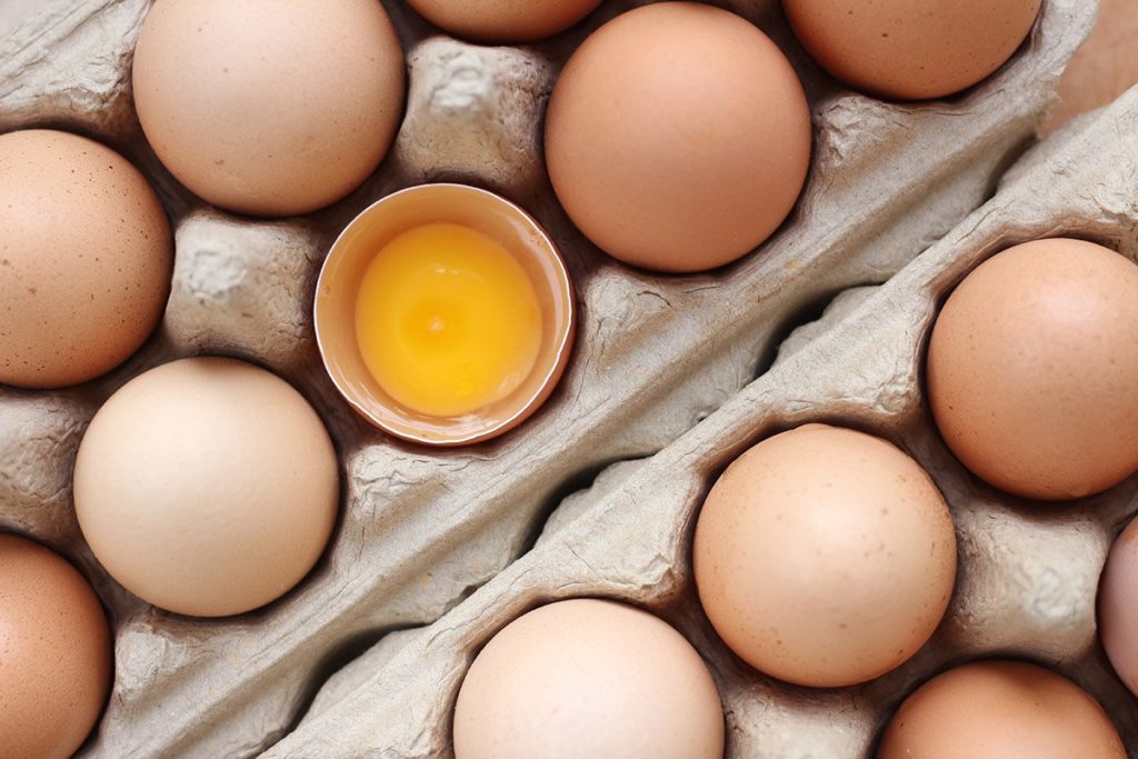 Где и как нужно хранить яйца