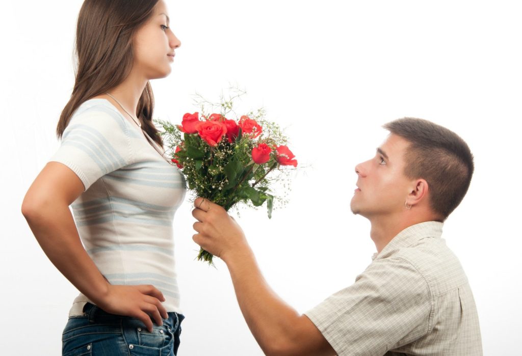 Как себя вести с влюбленным парнем